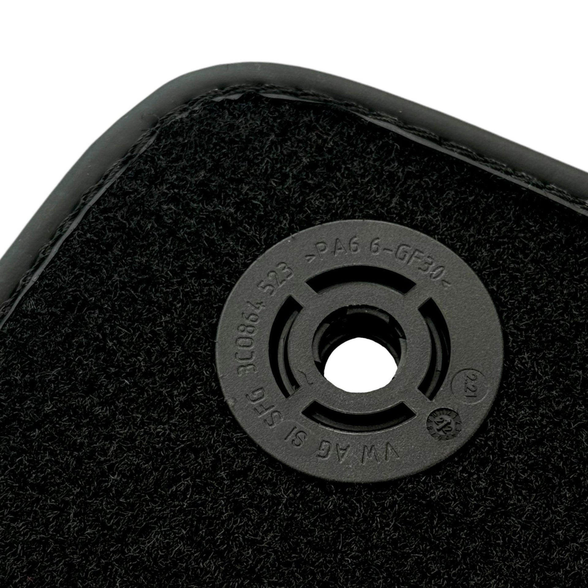 Black Floor Mats for Audi R8 (2015-2024) with Black Trim - AutoWin