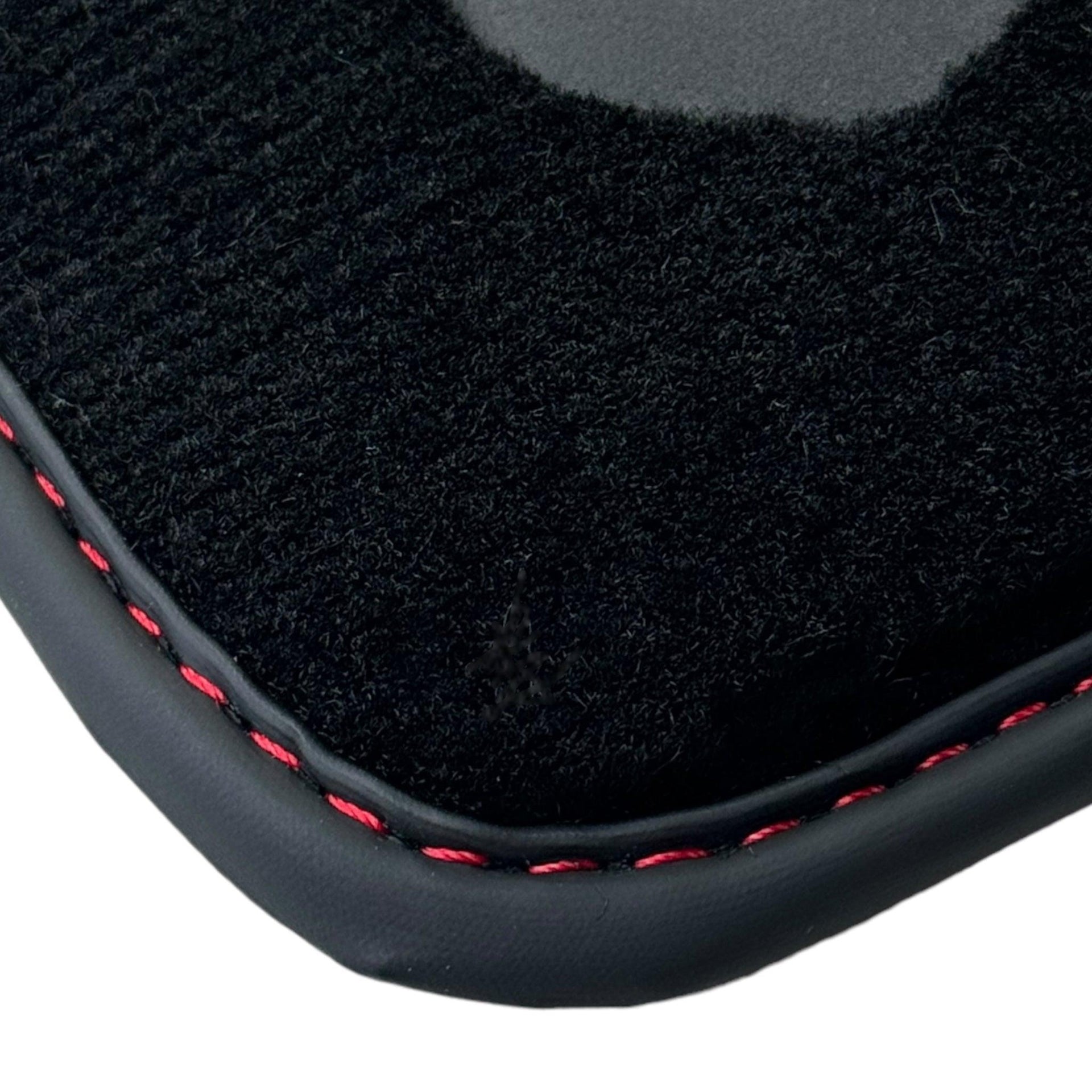 Black Floor Mats for Audi S5 2-door Coupe (2007-2024) - AutoWin