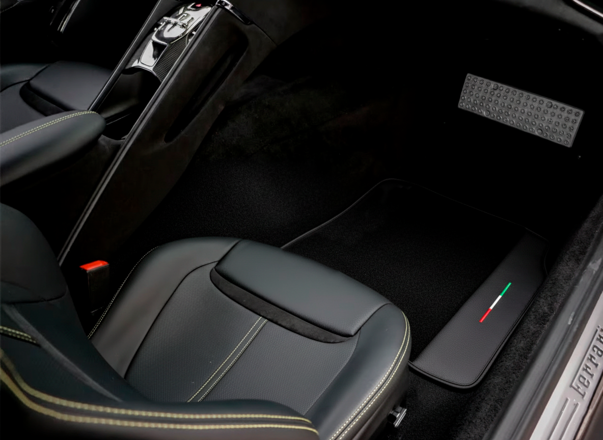 Leather Floor Mats with Daytona Design for Ferrari GTC4 Lusso (2016-2023) - AutoWin