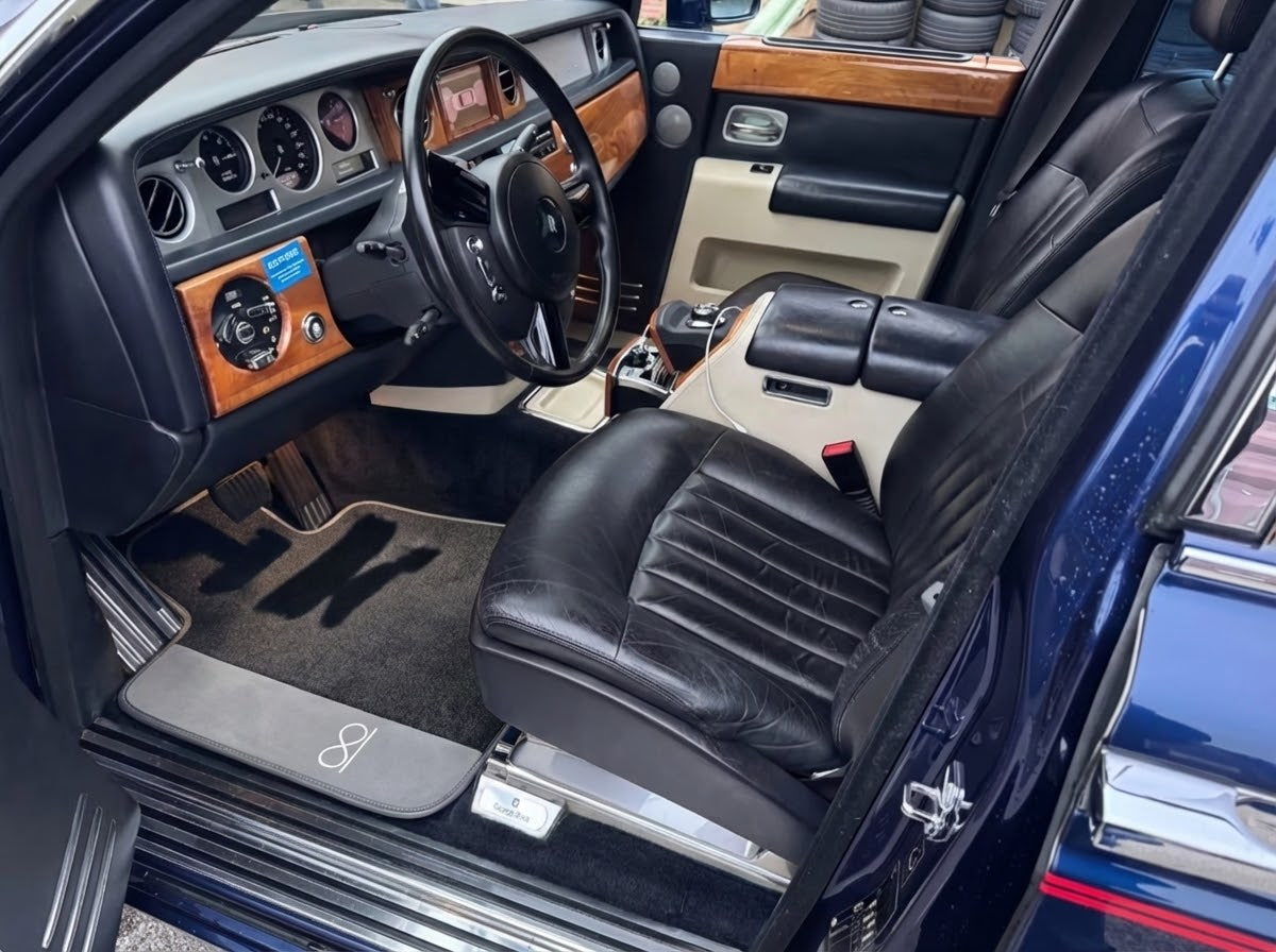 Floor Mats For Rolls Royce Phantom VIII (2017-2024) Gray Rovbut - AutoWin