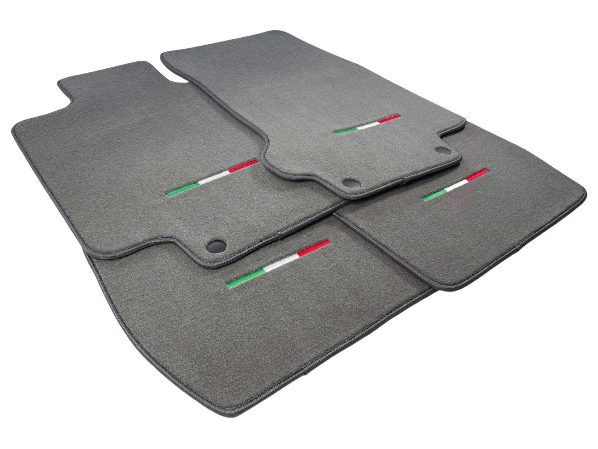 Gray Floor Mats For Maserati GranTurismo S (2008-2012) IT Edition - AutoWin