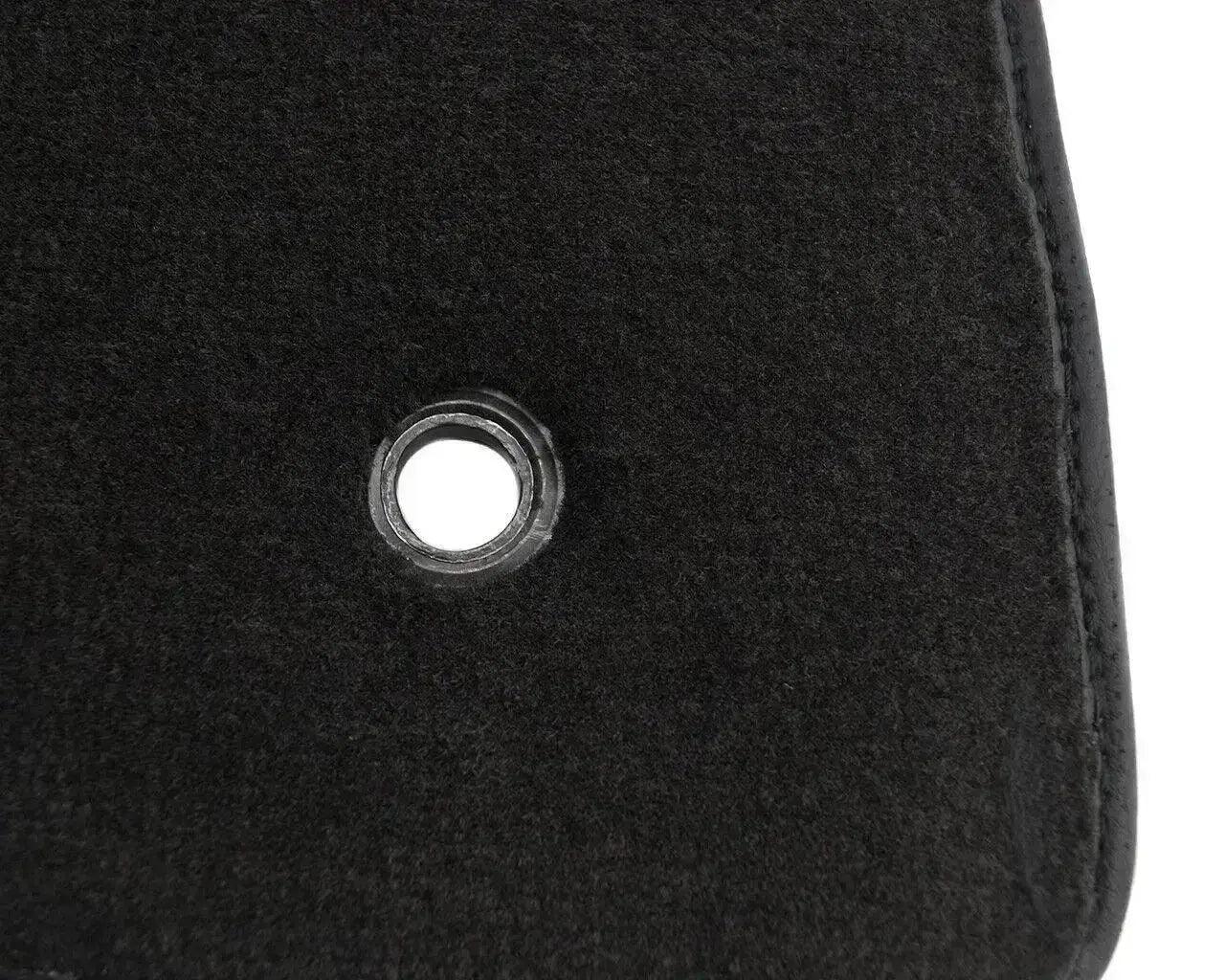 Leather Floor Mats For Land Rover Discovery (1998-2004) - AutoWin