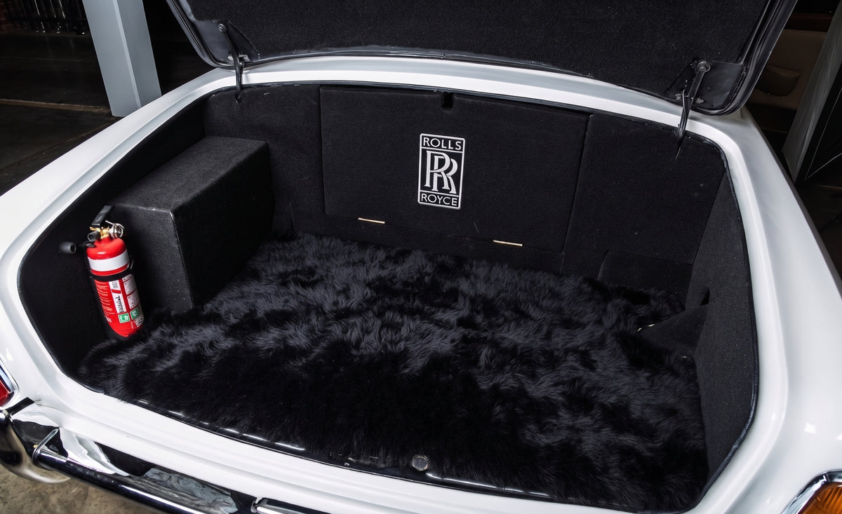 Black Floor Mats for Rolls Royce Shadow (1965-1977) with Green Leather