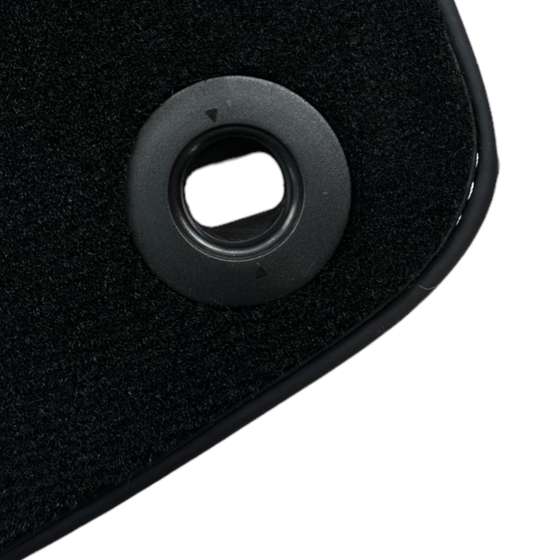 Black Floor Mats For Honda Civic VIII (2008-2011) - AutoWin