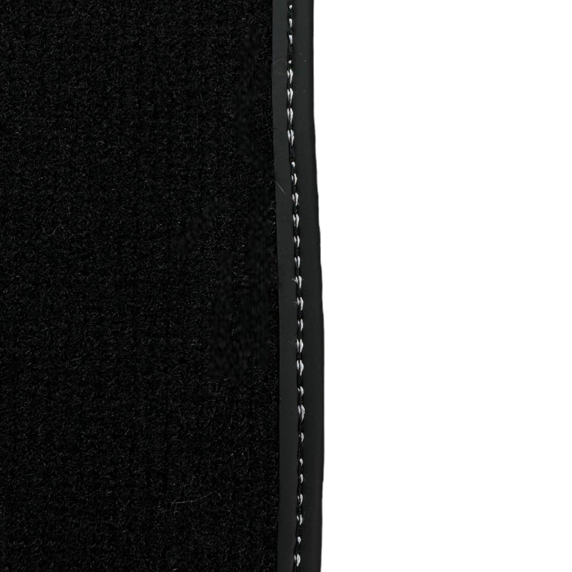 Black Floor Mats For Honda CR-V (2002-2006) - AutoWin