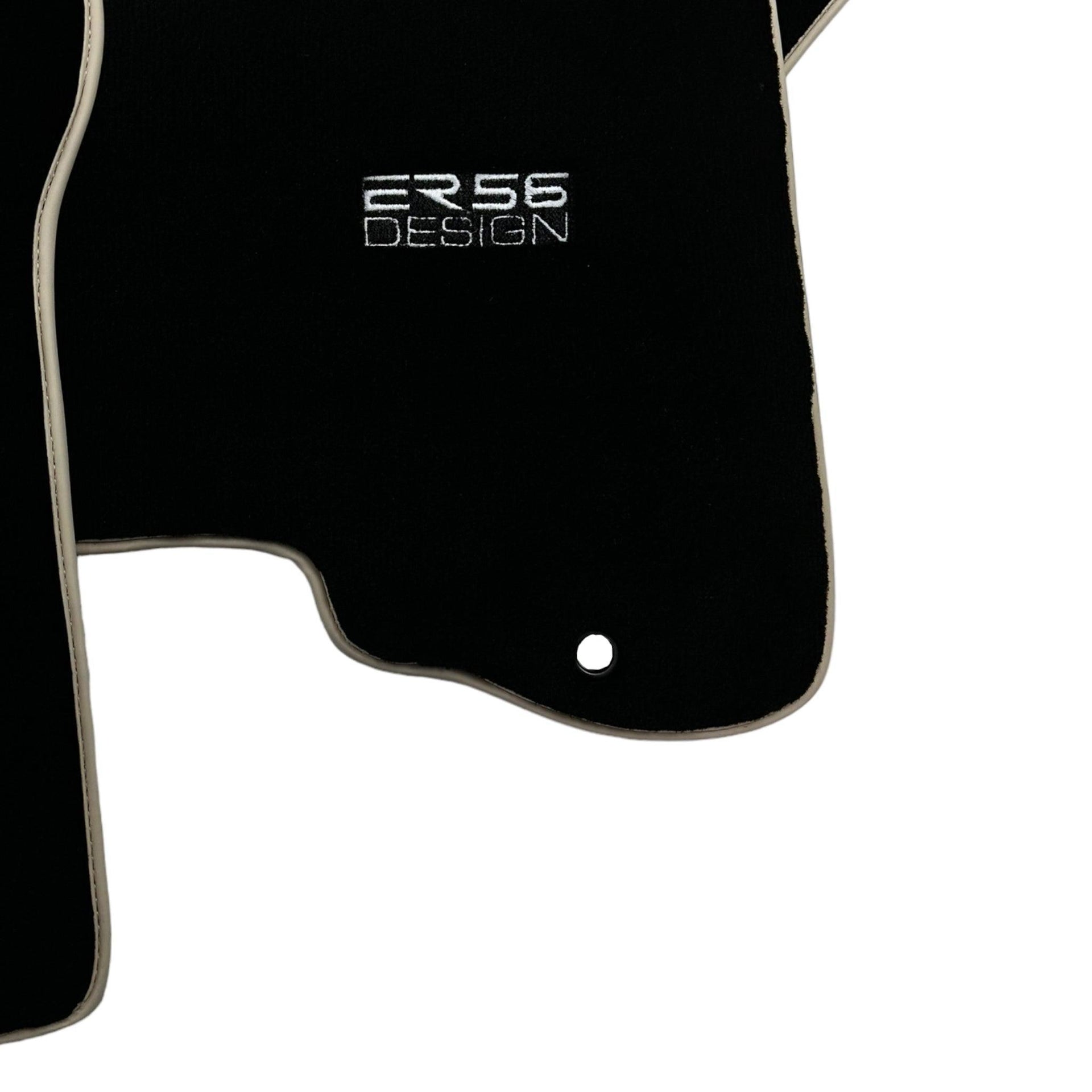 Black Floor Mats For Kia Sportage (2004-2010) ER56 Design - AutoWin