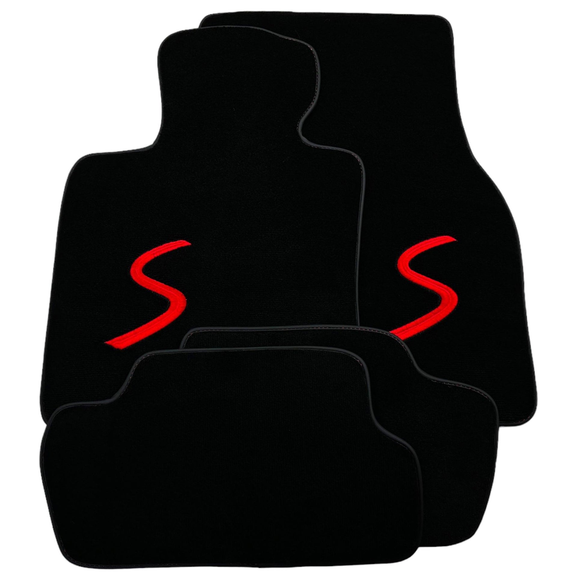 Black Floor Mats for Mini Clubman F54 (2019-2023) - AutoWin