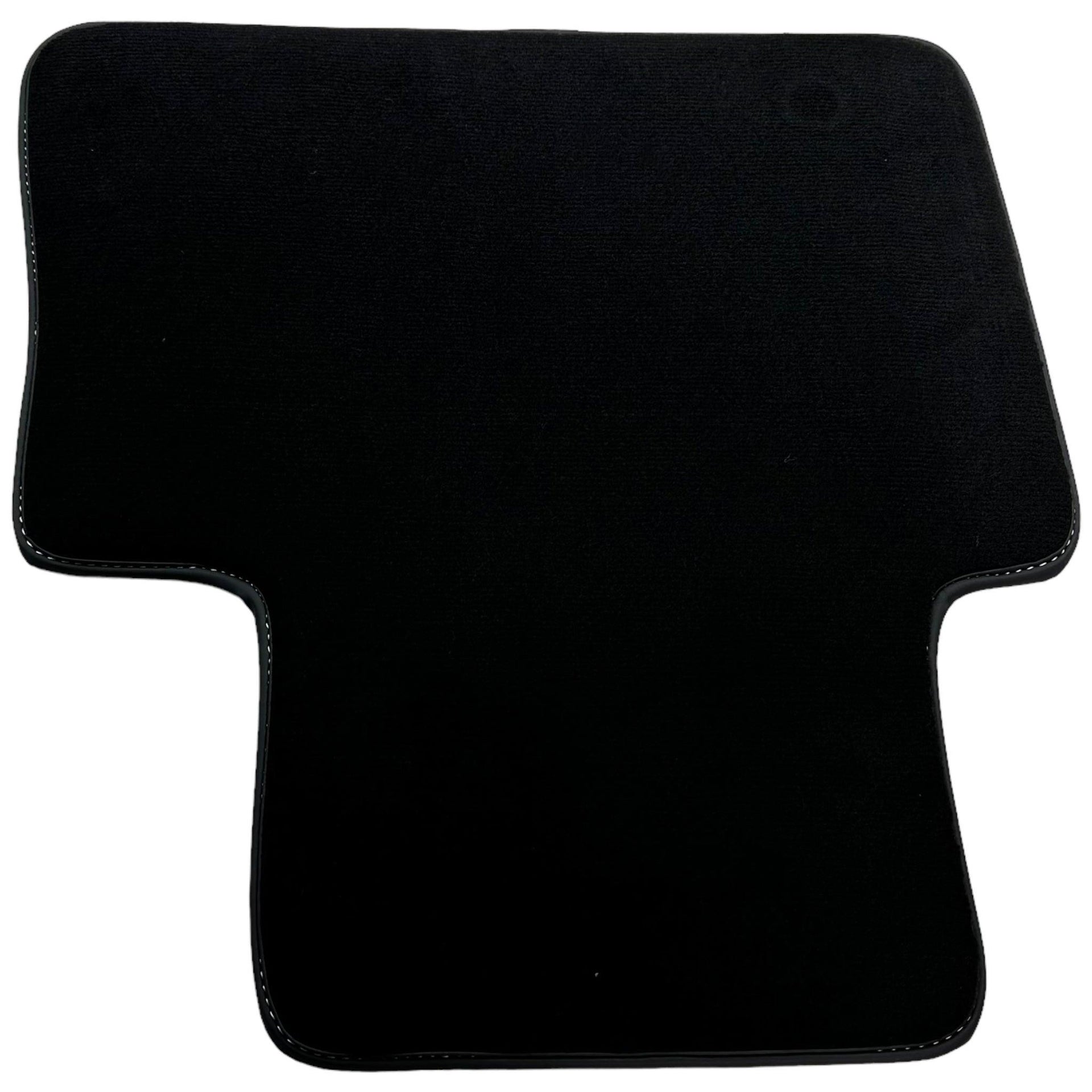 Black Floor Mats For Toyota Rav 4 (2019-2023) - AutoWin