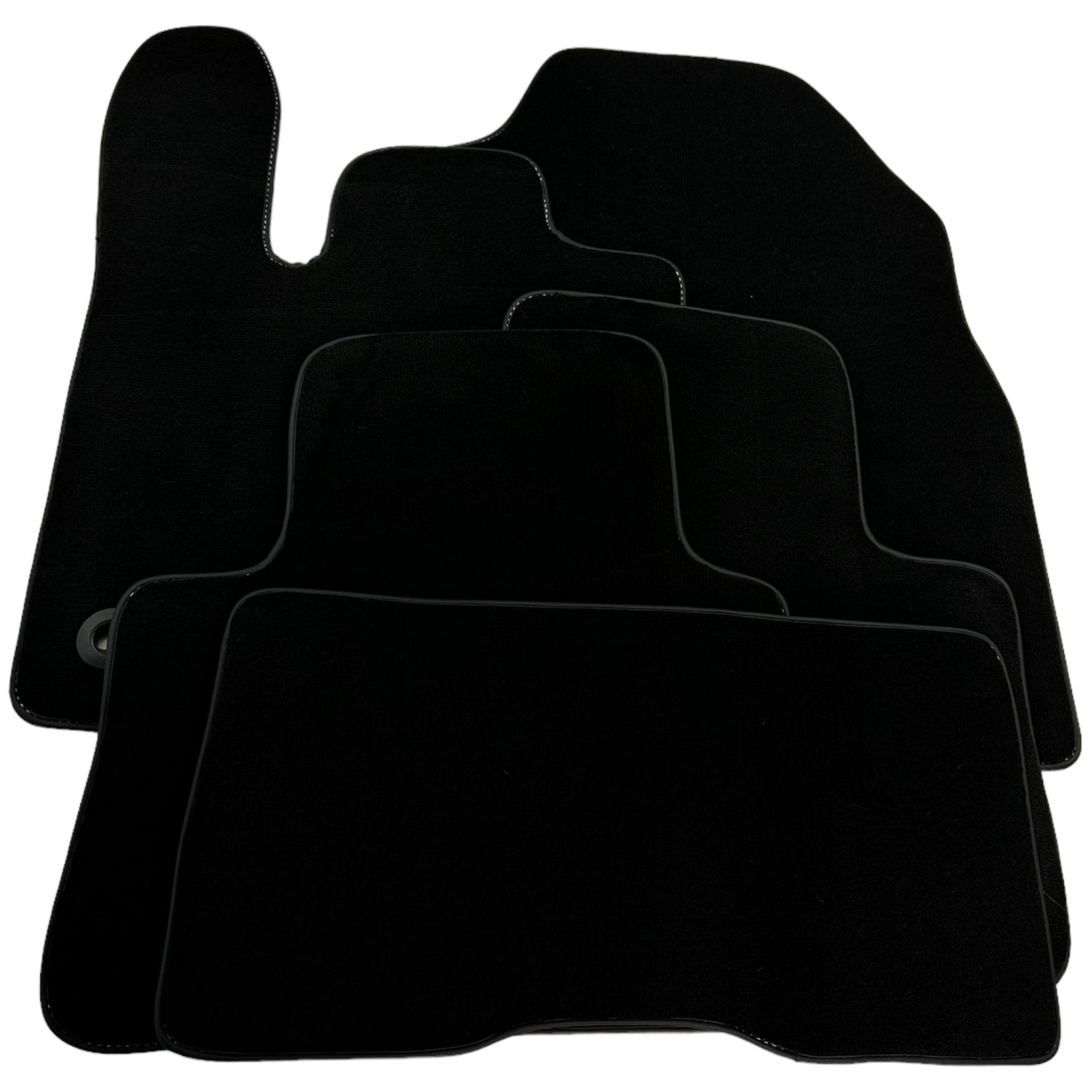 Black Floor Mats For Toyota RAV4 (2019-Present) - AutoWin
