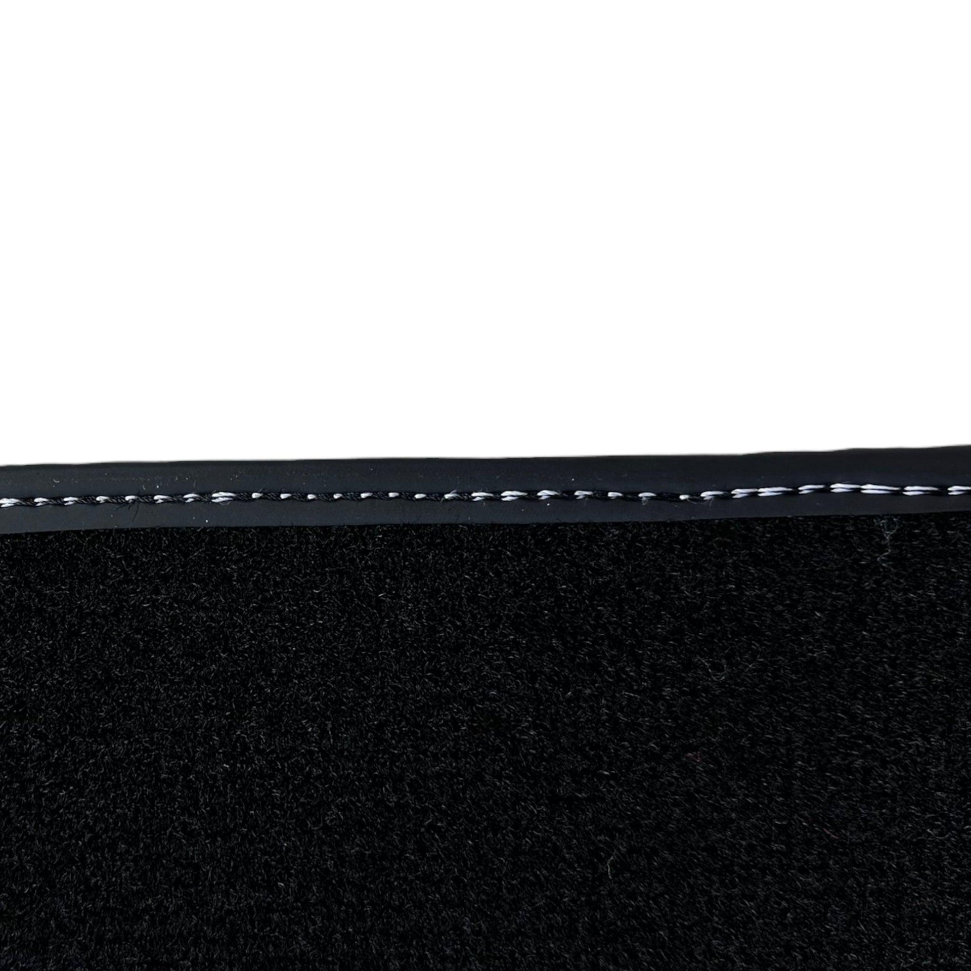 Black Floor Mats For Toyota RAV4 (2019-Present) - AutoWin