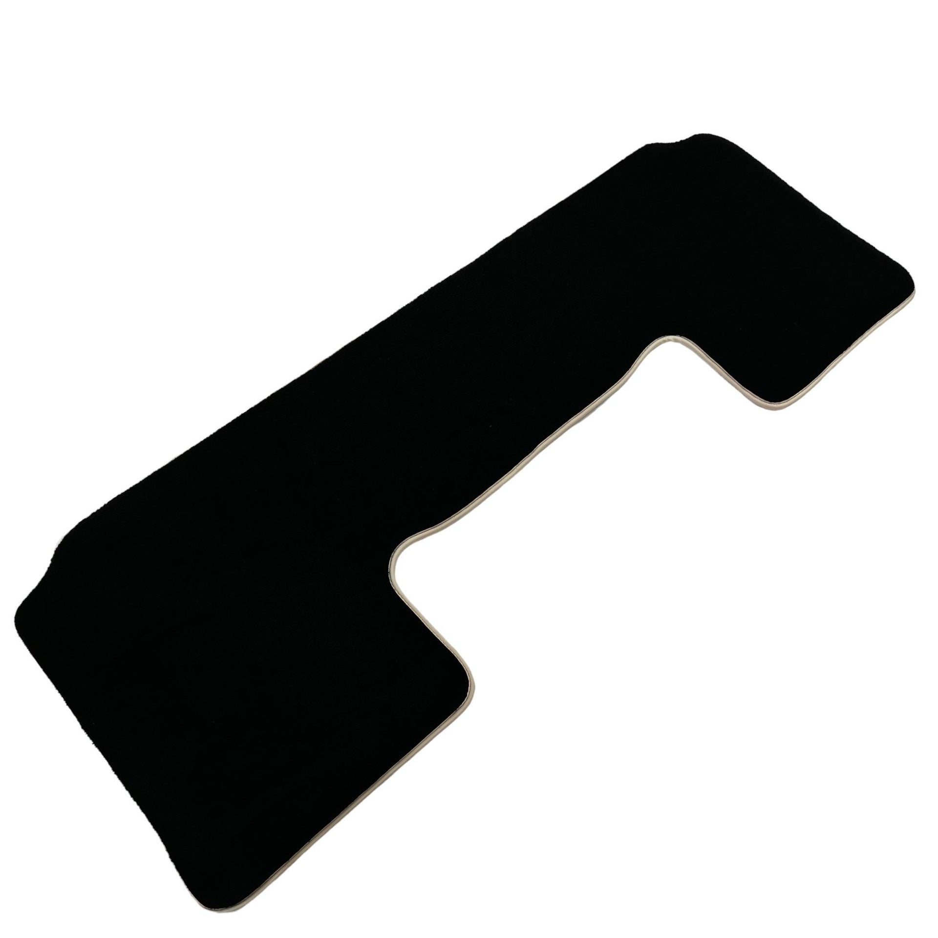 Black Floor Mats For Nissan Patrol (1997-2006) - AutoWin