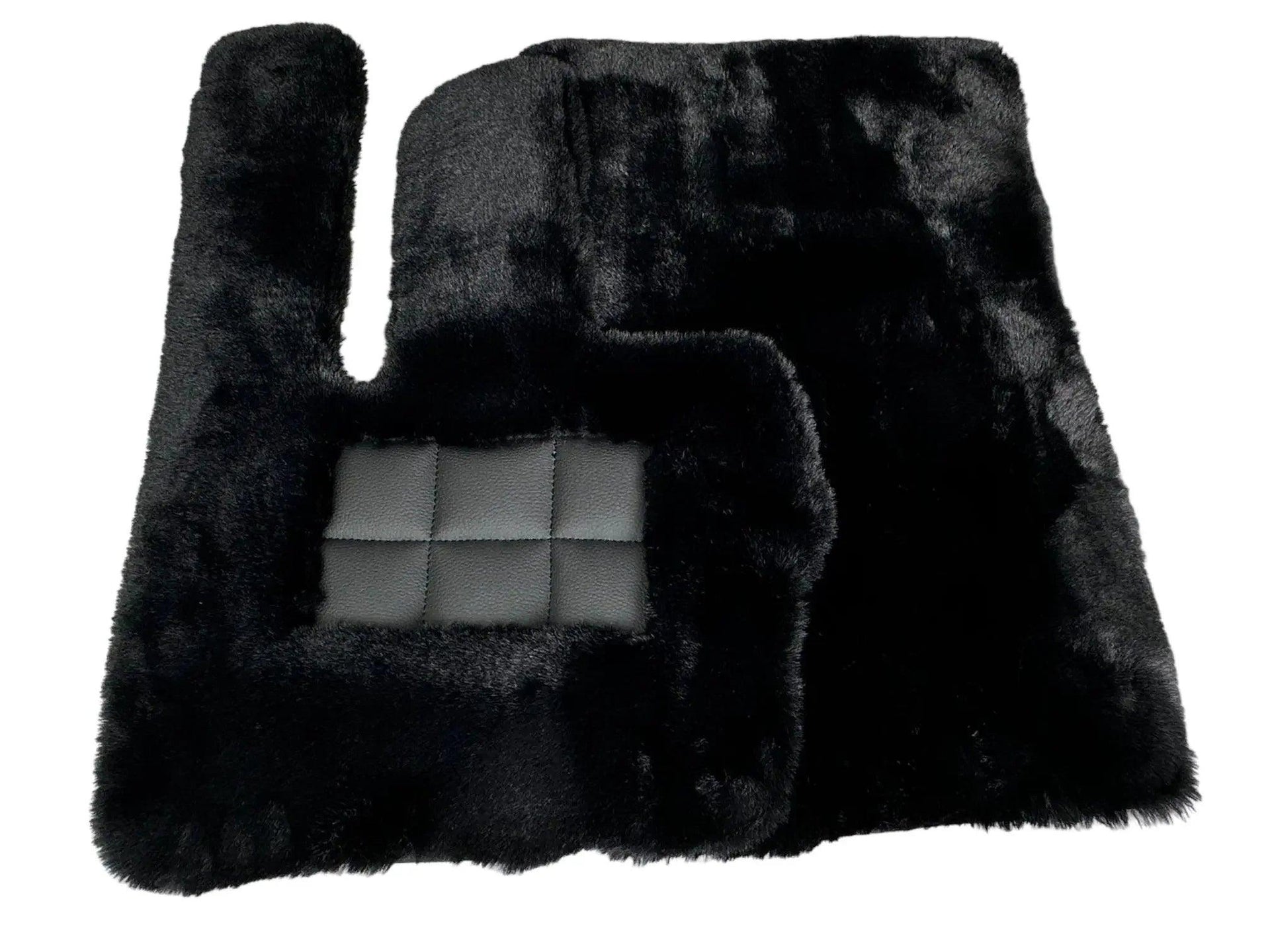 Black Sheepskin Floor Mats For Mercedes Benz S-Class W220 (1998-2005) Long Wheelbase | ER56 Design - AutoWin