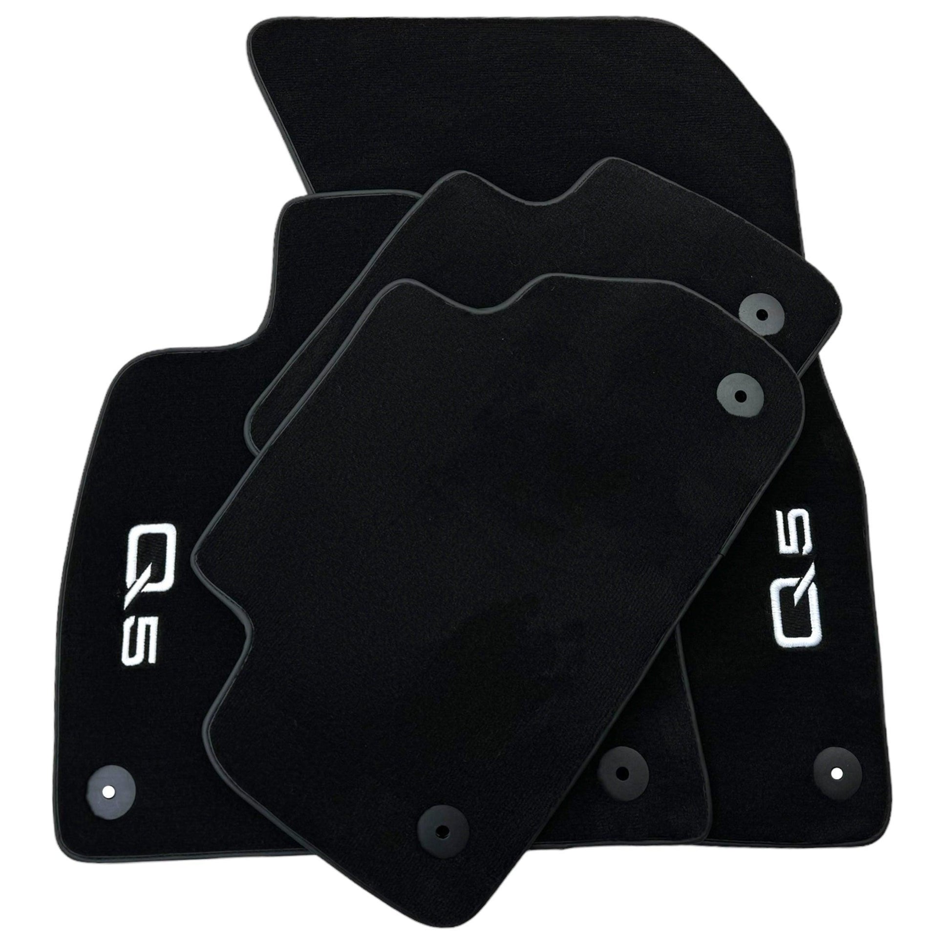 Black Floor Mats for Audi Q5 8R (2008-2017) - AutoWin