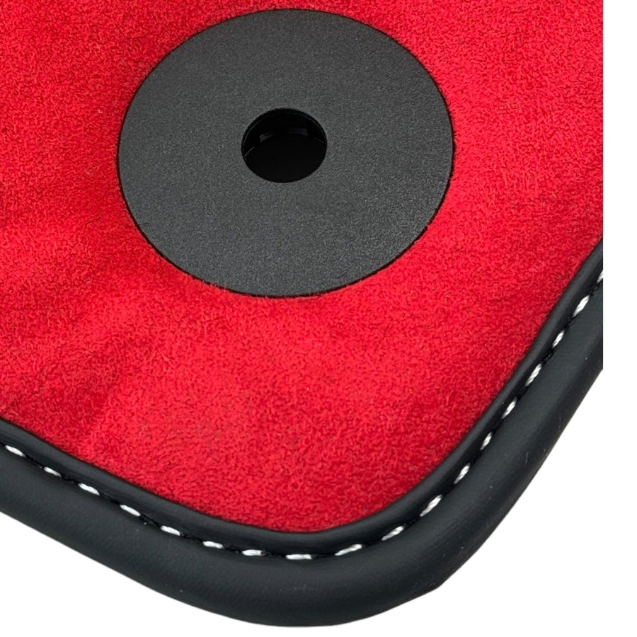 Black Floor Mats for Porsche Macan (2014-2023) with Red Alcantara Leather - AutoWin