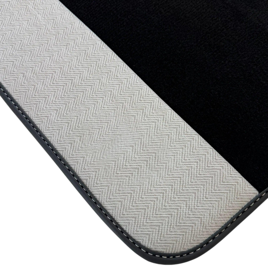 Black Floor Mats for Rolls Royce Wraith (2013–2023) with Gray Leather Borders