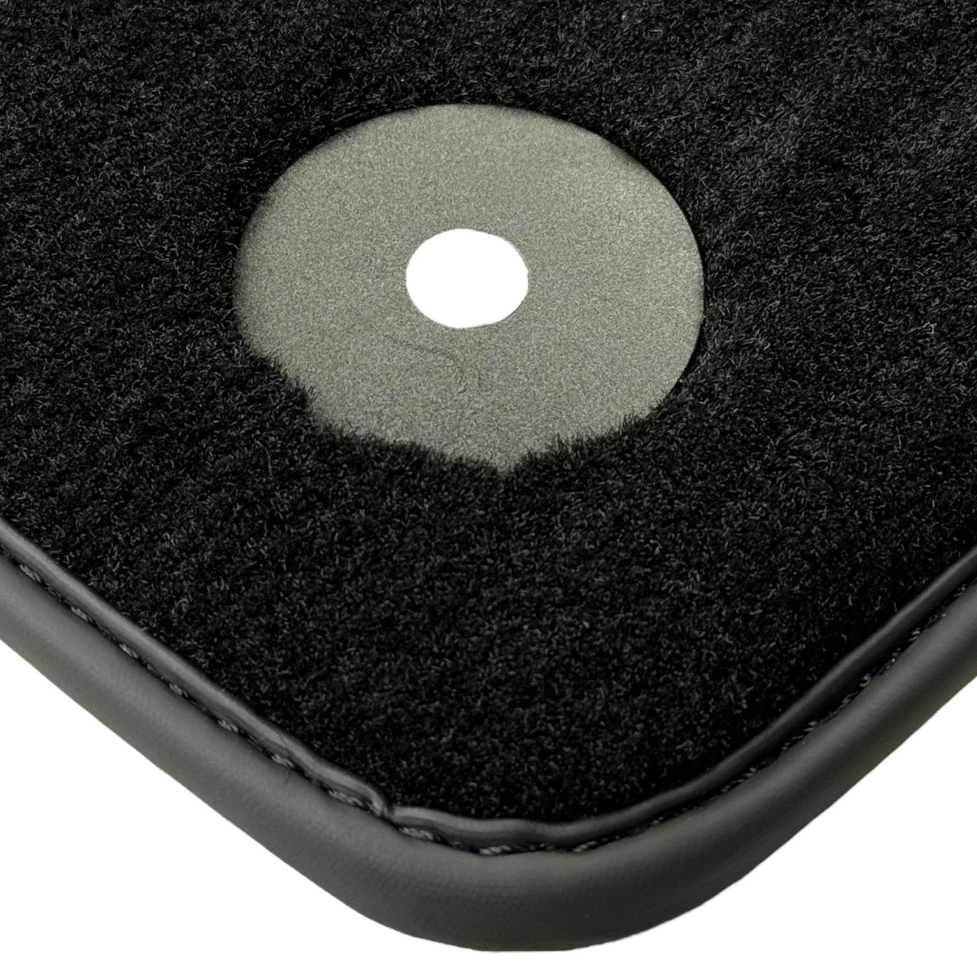 Black Floor Mats for Audi Q5 FYT Sportback Hybrid (2021-2024) - AutoWin