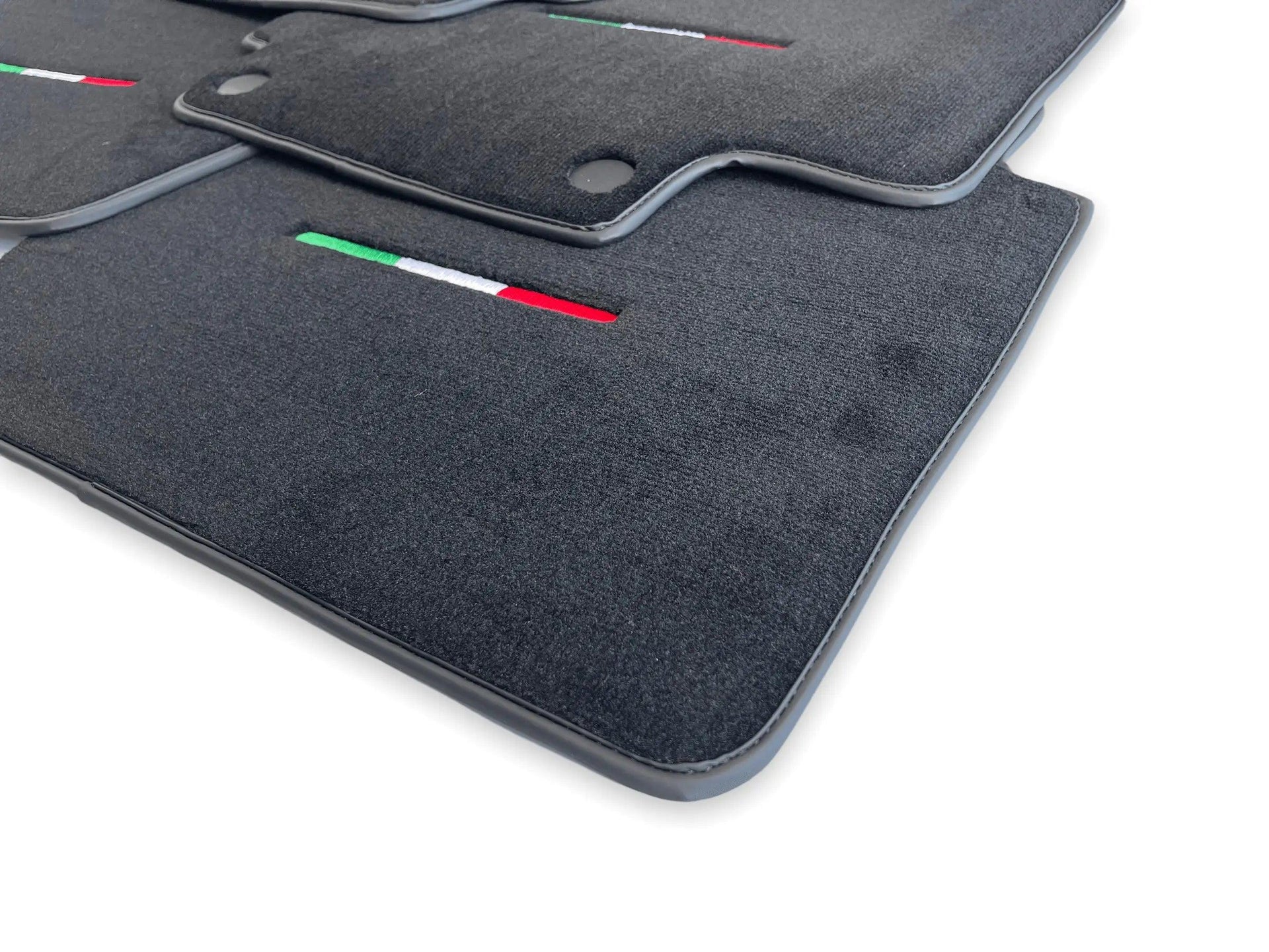 Floor Mats For Maserati GranTurismo S (2008-2012) Black IT Edition - AutoWin