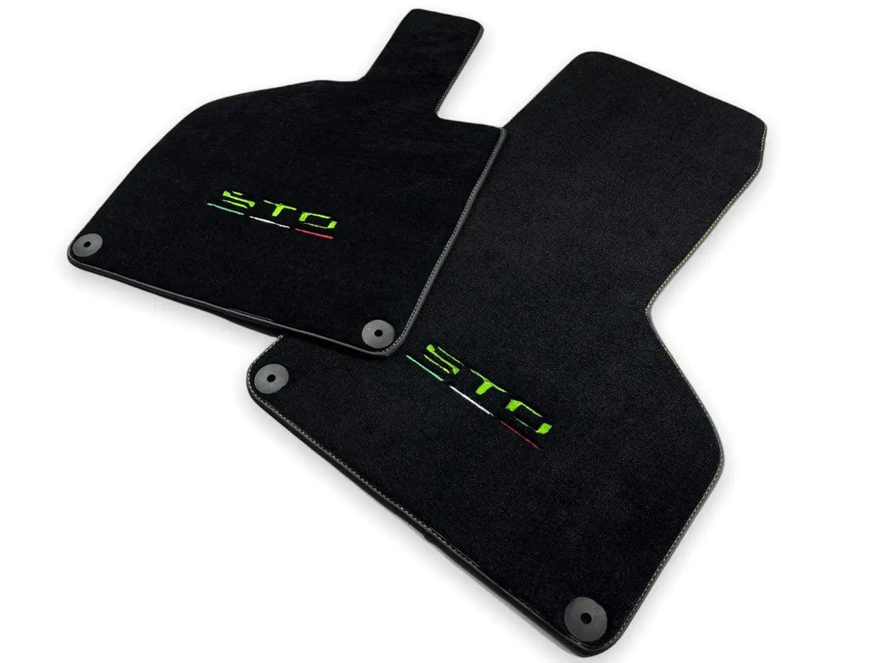 STO Logo Floor Mats for Lamborghini Huracan