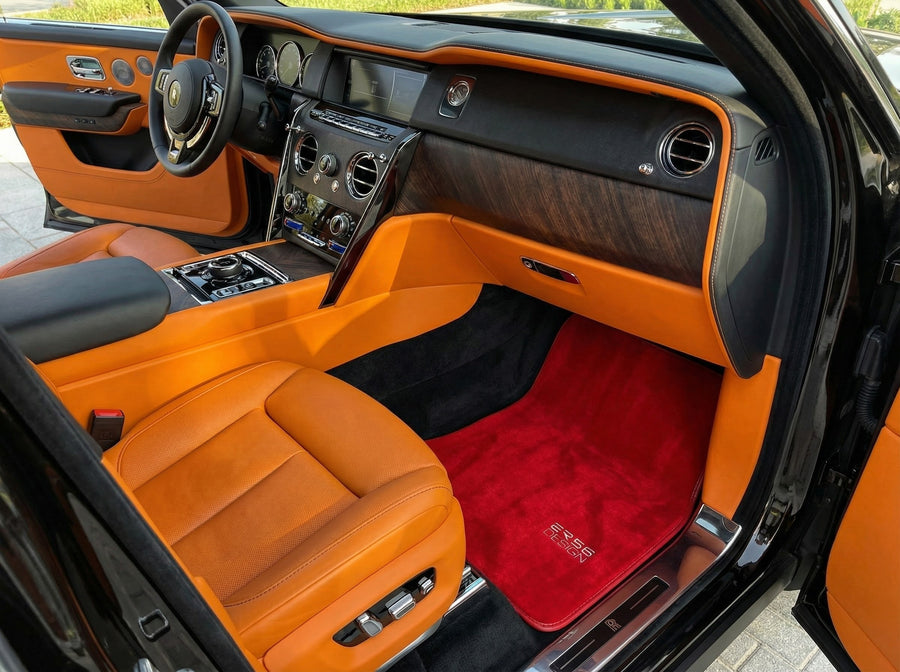 سجاد سيارات لموديل Rolls Royce Cullinan Rr31 2018-2025 باللون الأحمر تصميم ER56