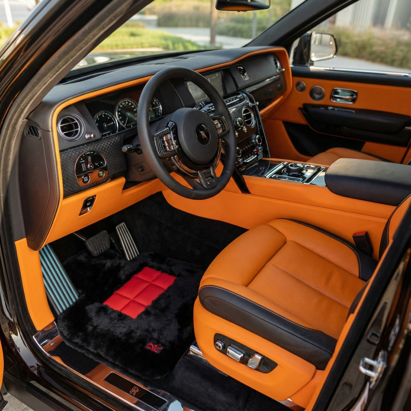 Black Sheepskin Floor Mats for Rolls Royce Cullinan (2018-2025) with Red Leather