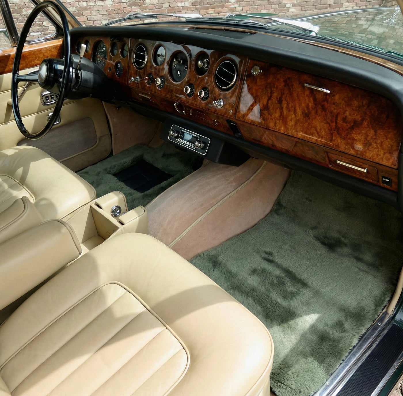 Light Green Sheepskin Floor Mats for Rolls-Royce Shadow (1965-1977)