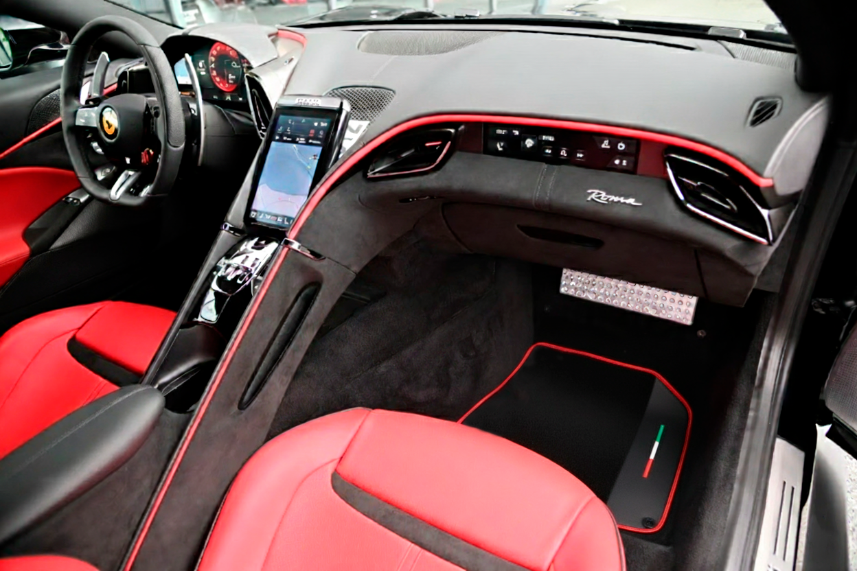 Black Floor Mats For Ferrari Roma (2021-2024) with Leather and Red Trim