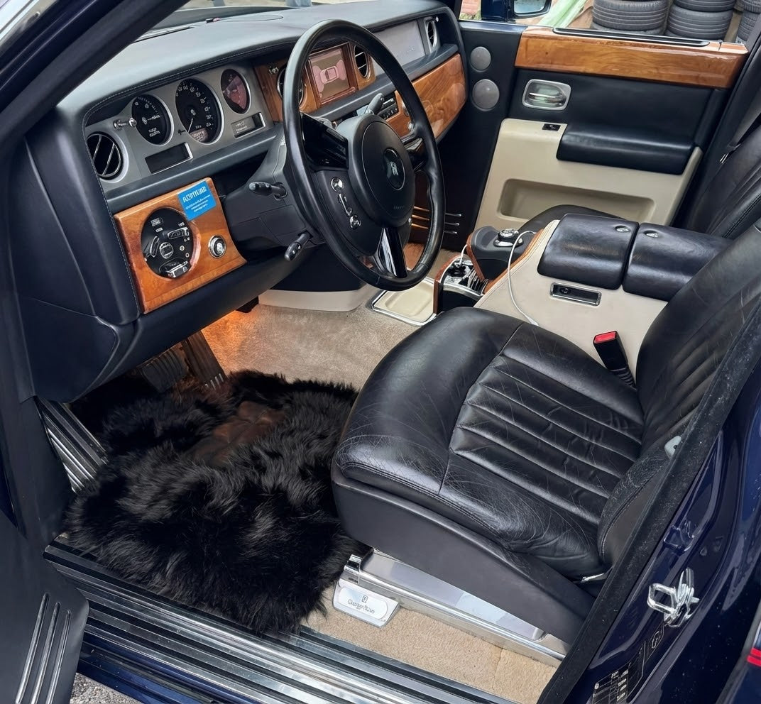 Sheepskin Floor Mats For Rolls Royce Phantom VIII (2017-2024) ER56 Design Brand