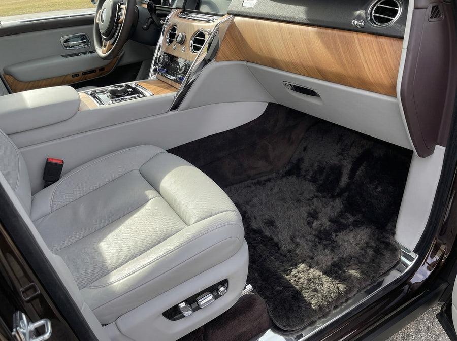 سجاد جلد الغنم الأصلي لسيارة Rolls Royce Cullinan Rr31 2018-2025 Er56 Design Brand