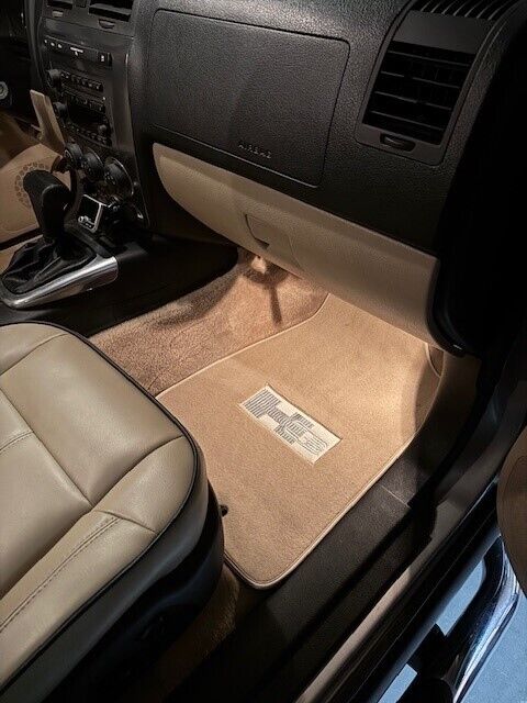 Floor Mats For Hummer H3 2005-2010 Tailored Beige Carpets