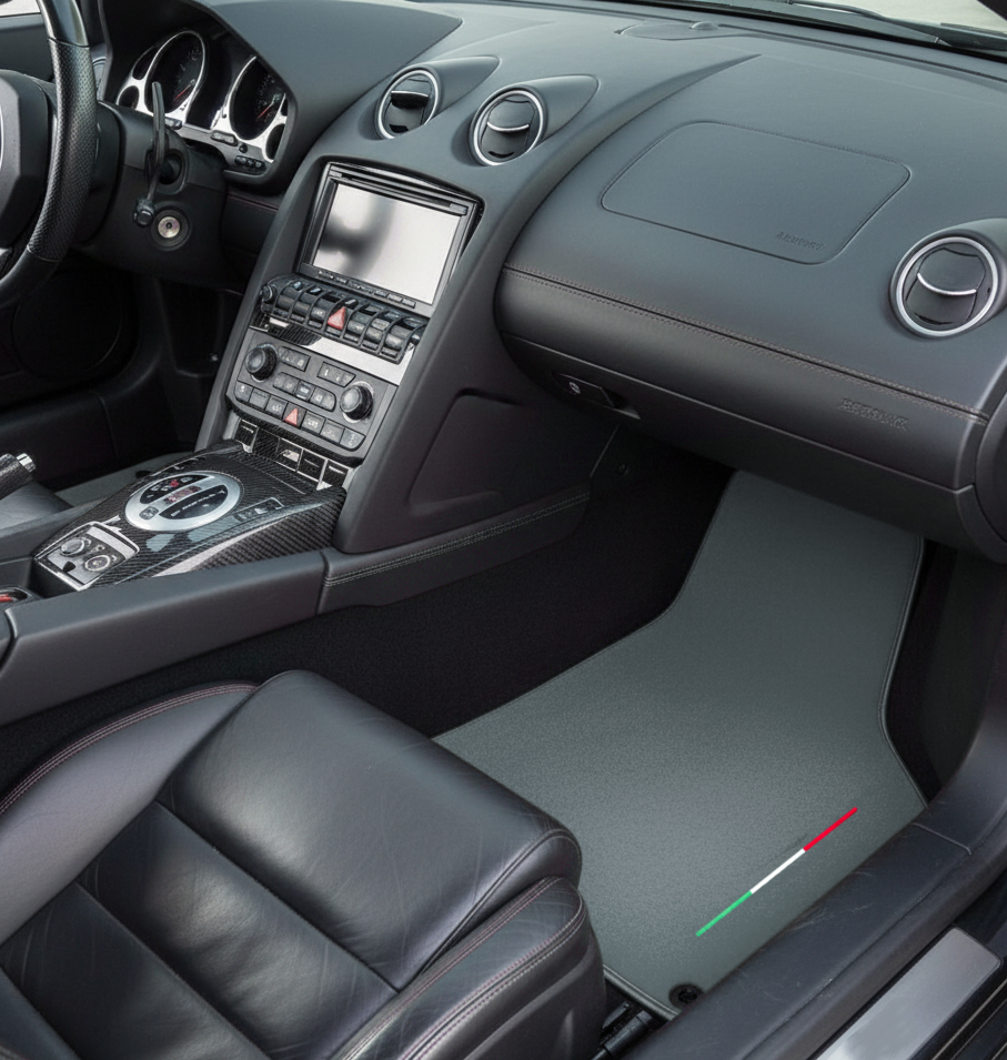 حصائر سيارات مخصصة لسيارة لامبورجيني غالاردو باللون الرمادي