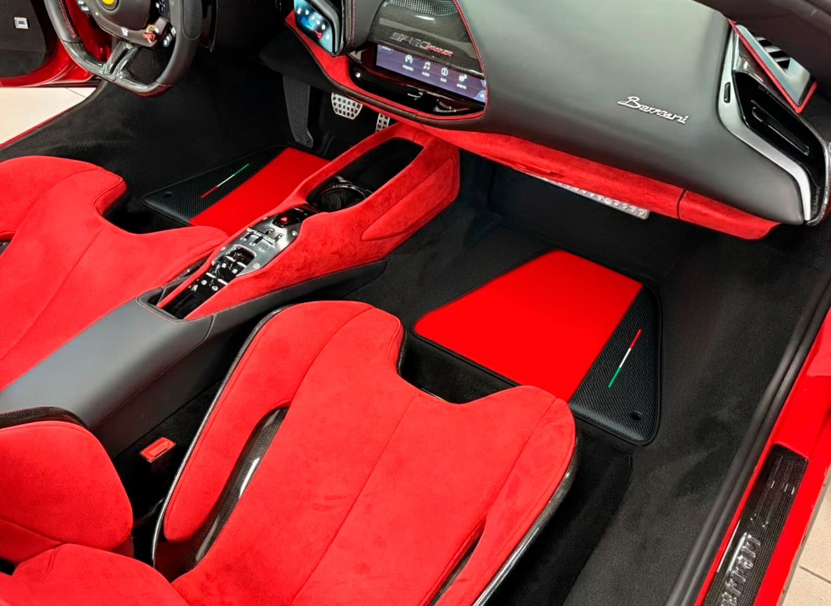Red Floor Mats for Ferrari SF90 Stradale (2019-2024) with Carbon Fiber