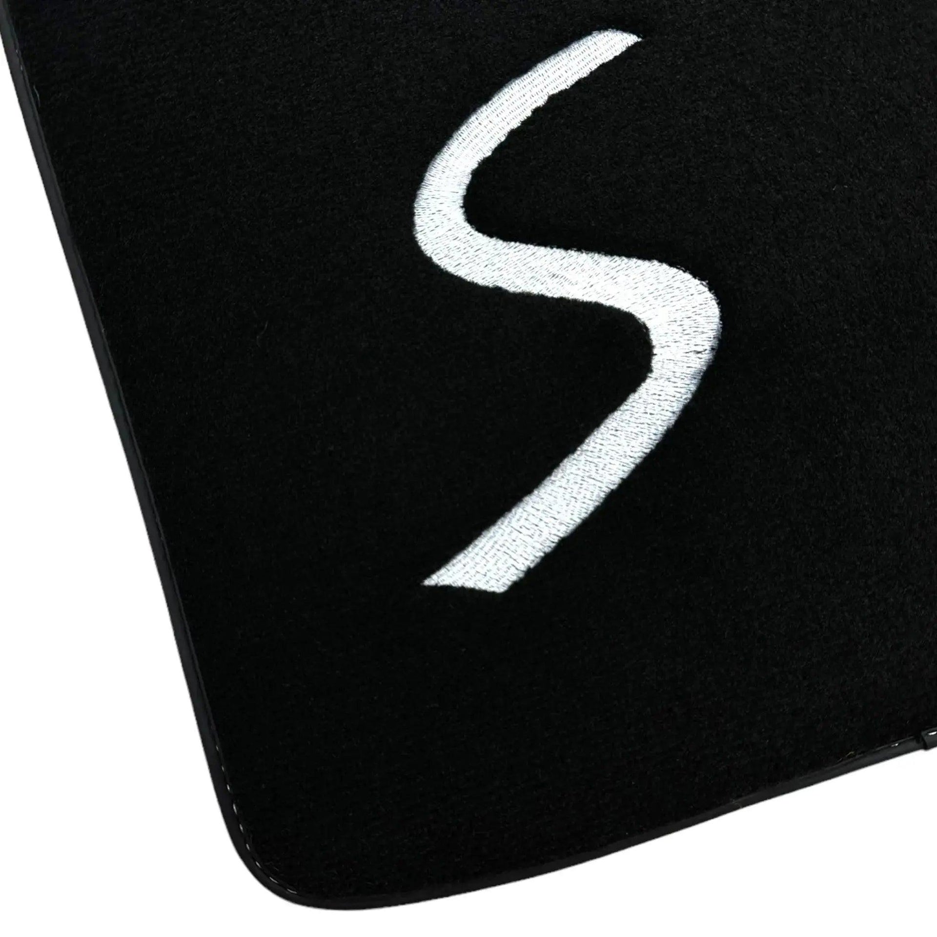 Black Floor Mats for Mini Cooper / One R56 (2007-2014) - AutoWin