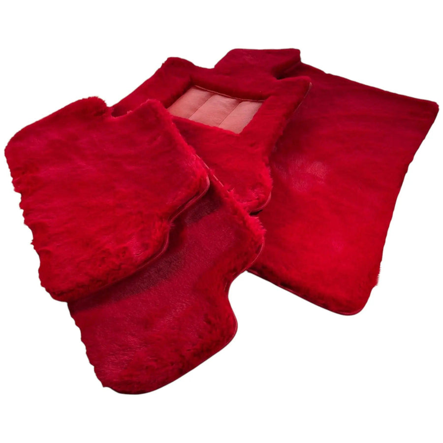 Various Colors of Sheepskin Floor Mats Tailored for the Alfa Romeo Giulia (1962-1978) - AutoWin