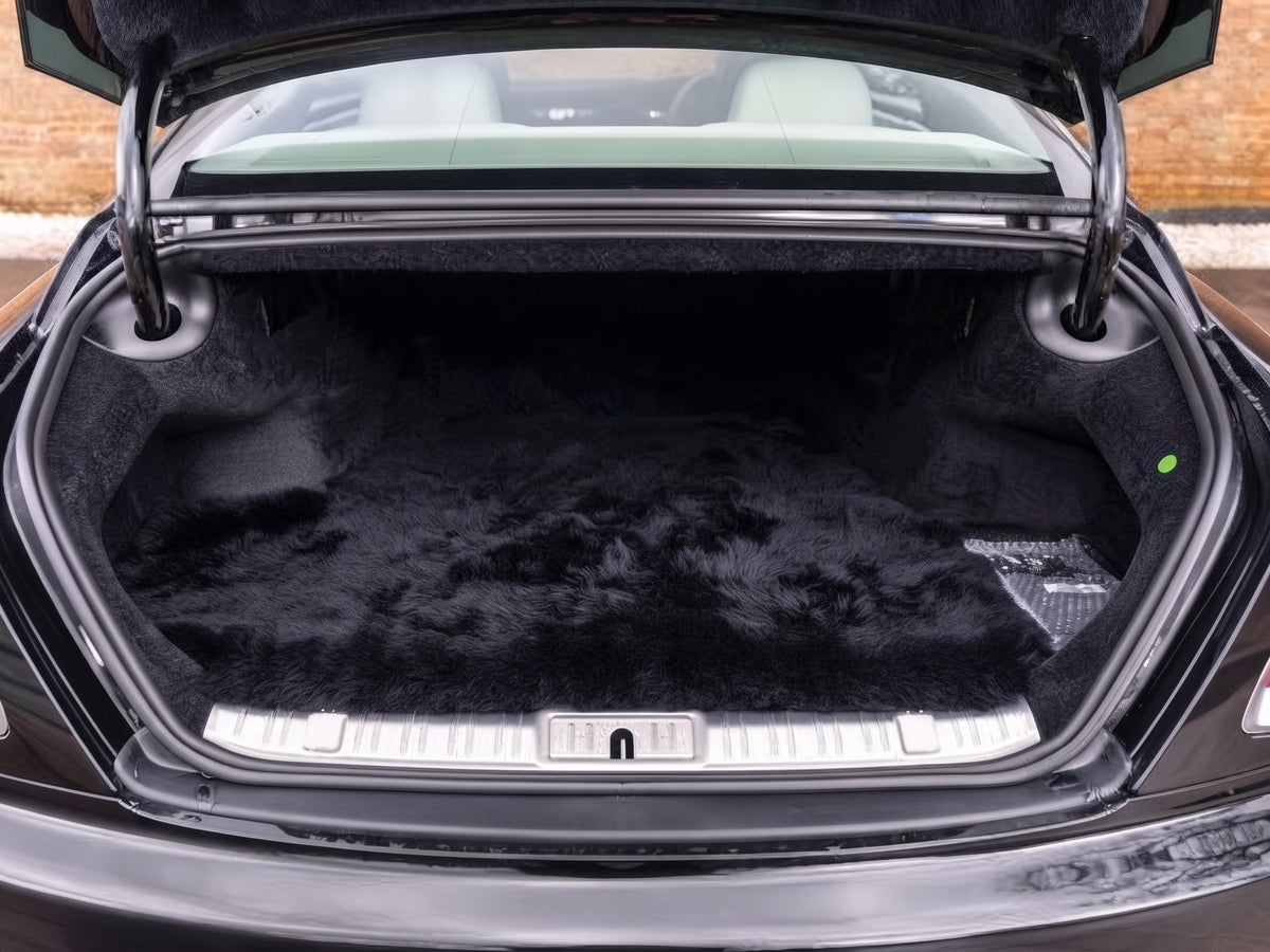 حصائر سيارات سوداء ل Rolls Royce وraith (2013–2023) مع جلد ذهبي