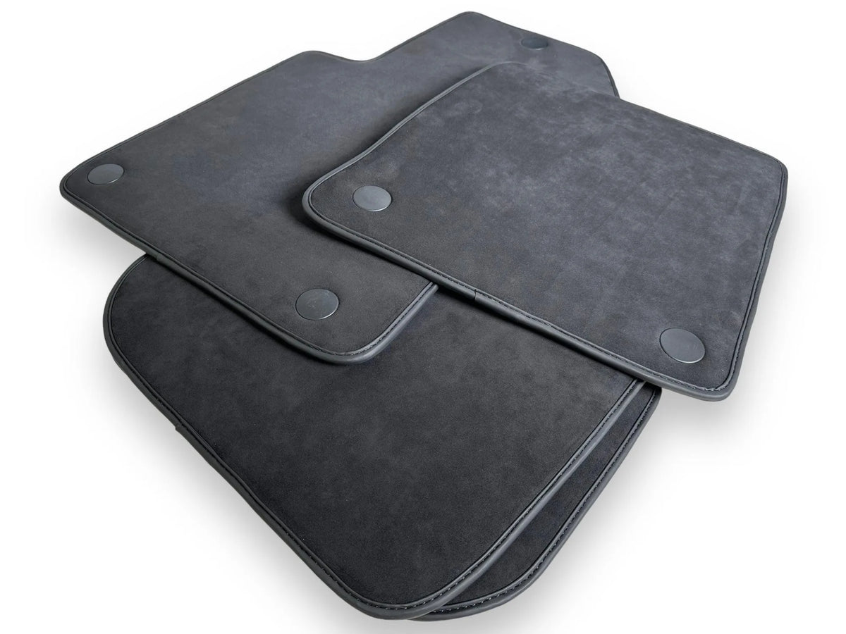 Black Alcantara Floor Mats For Ferrari 612 Scaglietti 2005-2011 ER56 Design - AutoWin