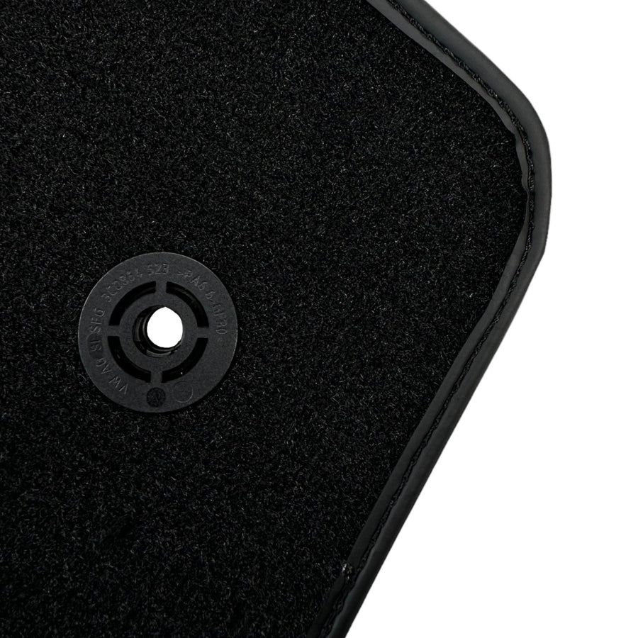 Black Floor Mats For Chevrolet Corvette C7 (2014-2019) - AutoWin