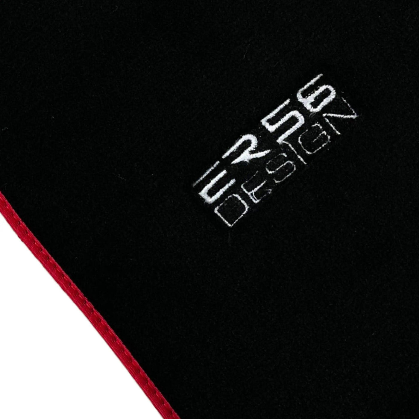 Black Floor Mats For Ford F150 (2015-2020) ER56 Design - AutoWin