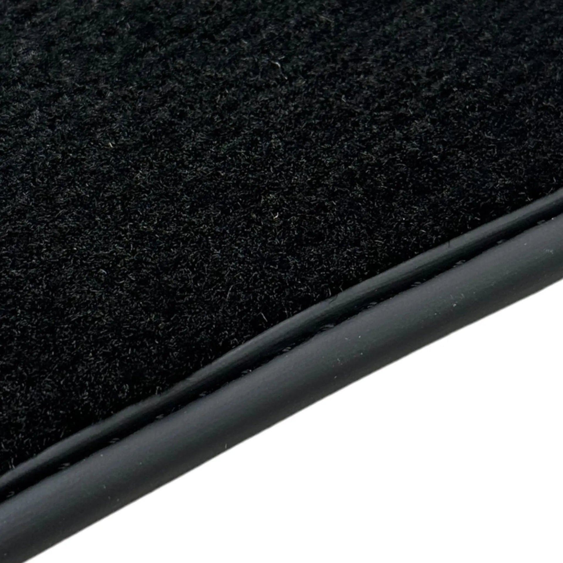 Black Floor Mats for Jeep Avenger (2023-2024) Electric - AutoWin