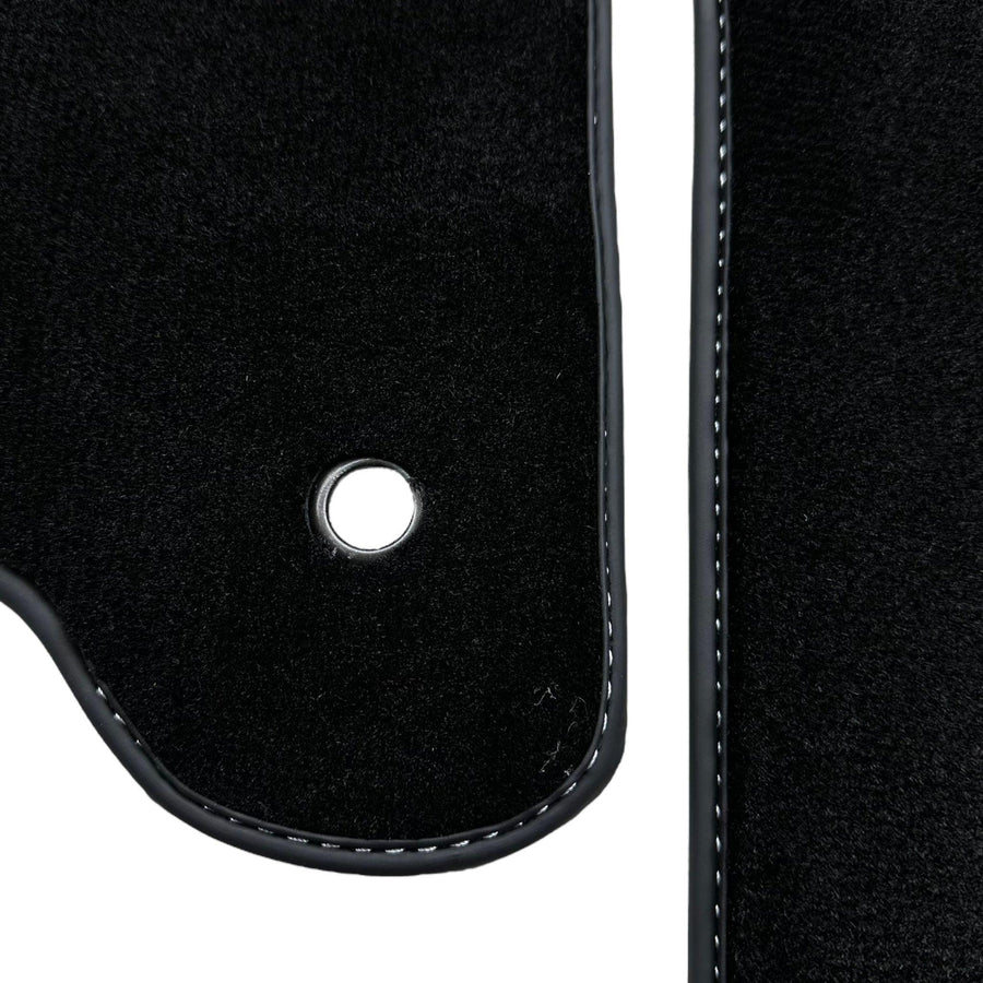 Black Floor Mats for Kia Sorento 7 Seater (2012-2015) - AutoWin