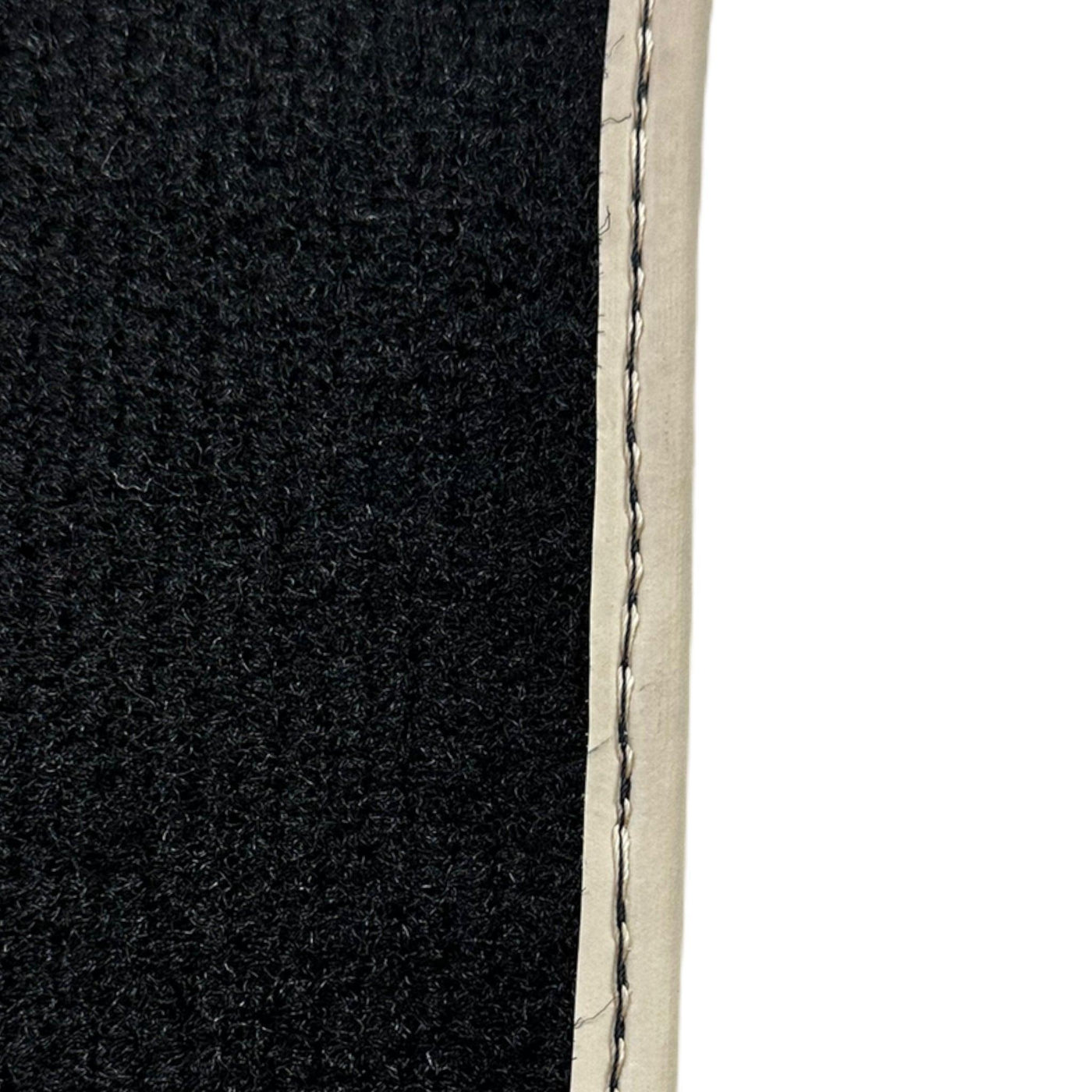 Black Floor Mats For Mercedes Benz C-Class W203 (2000-2007) ER56 Design - AutoWin