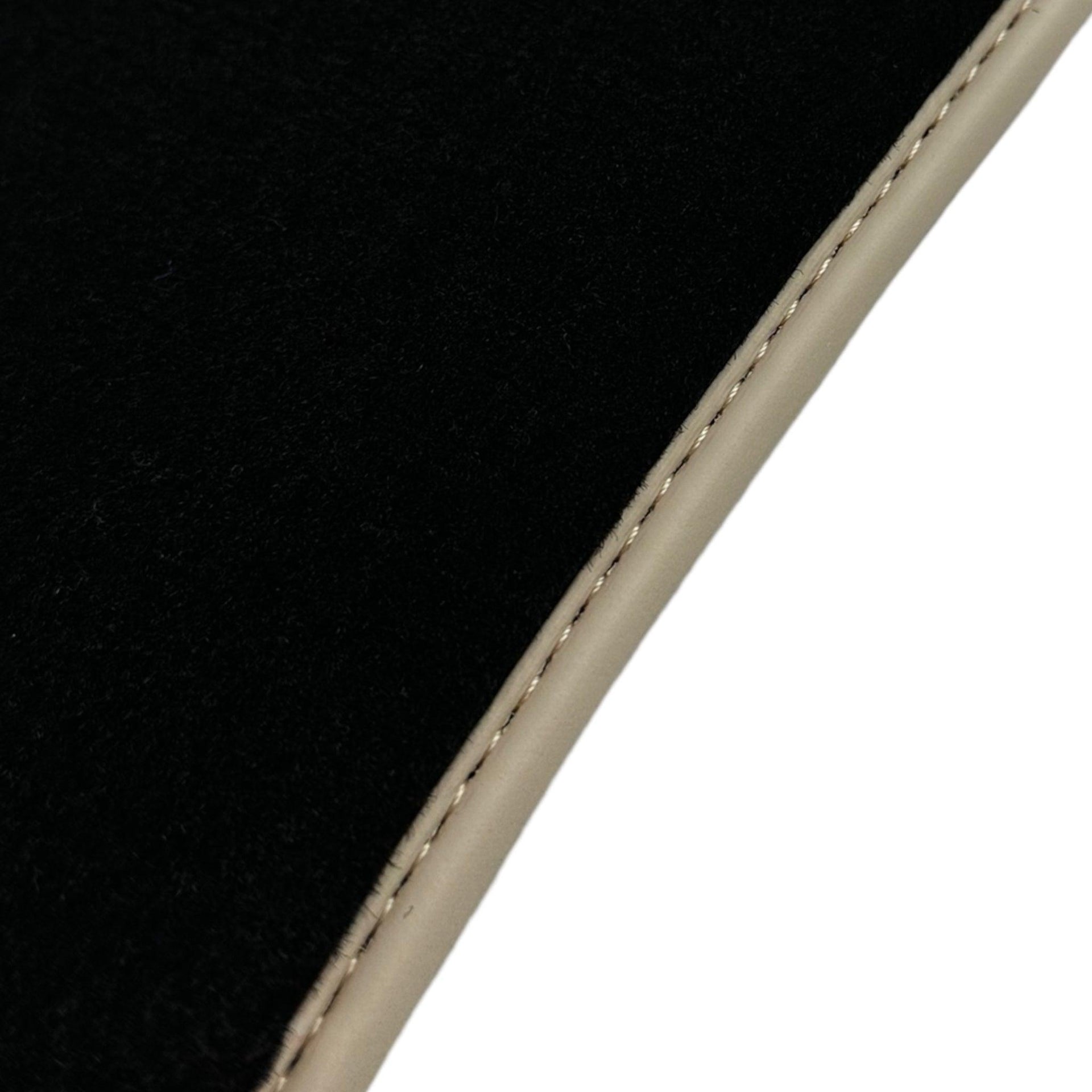 Black Floor Mats For Mercedes Benz C-Class W203 (2000-2007) ER56 Design - AutoWin