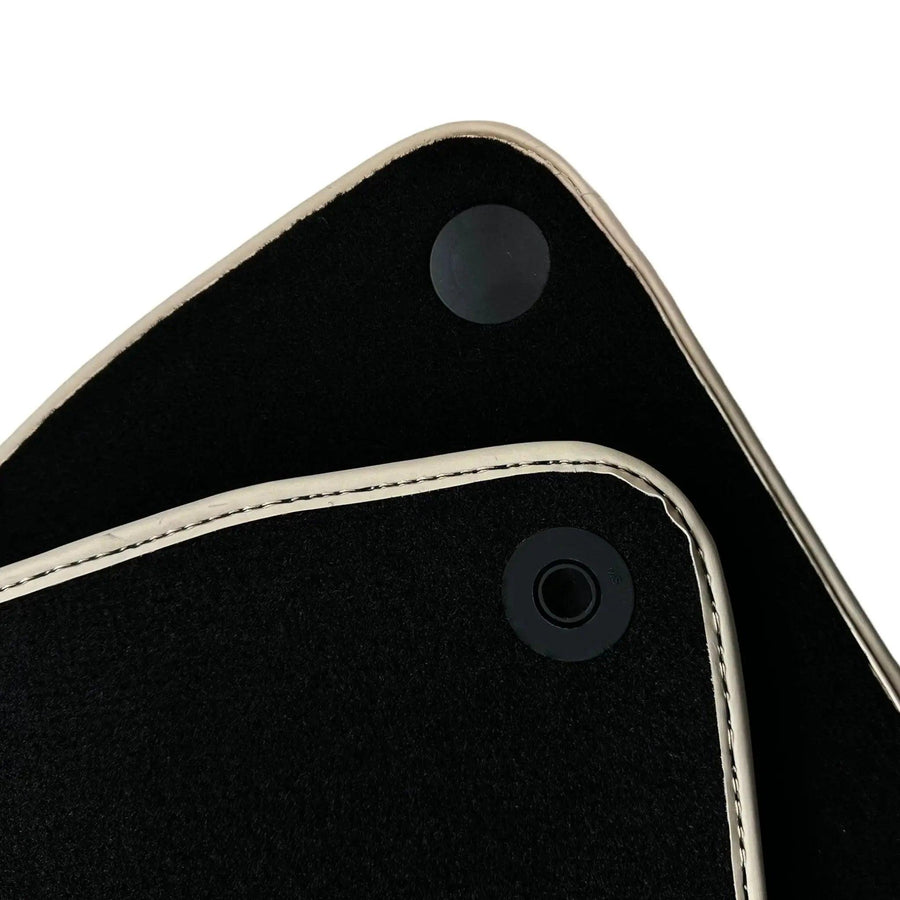Black Floor Mats For Mercedes-Benz SLK-Class R171 (2004-2011) Beige Trim - AutoWin
