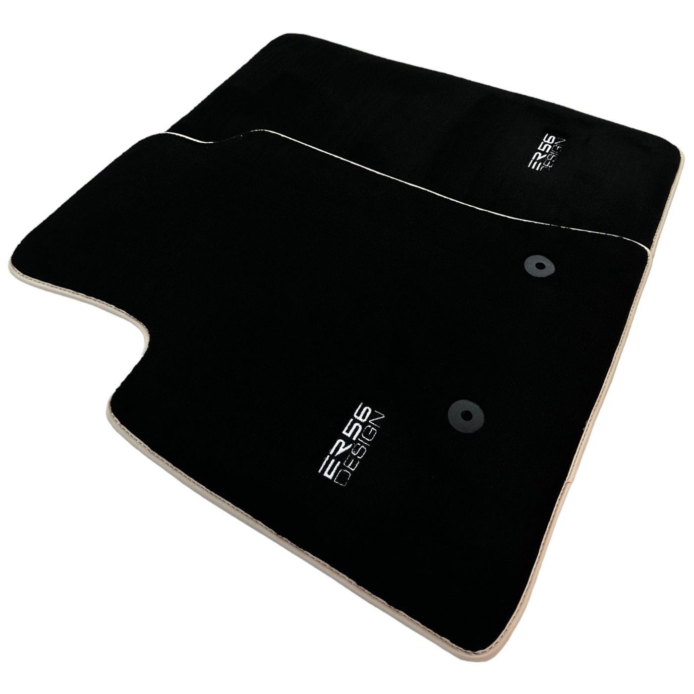 Black Floor Mats For Mitsubishi Pajero V80 (2006-2011) ER56 Design - AutoWin