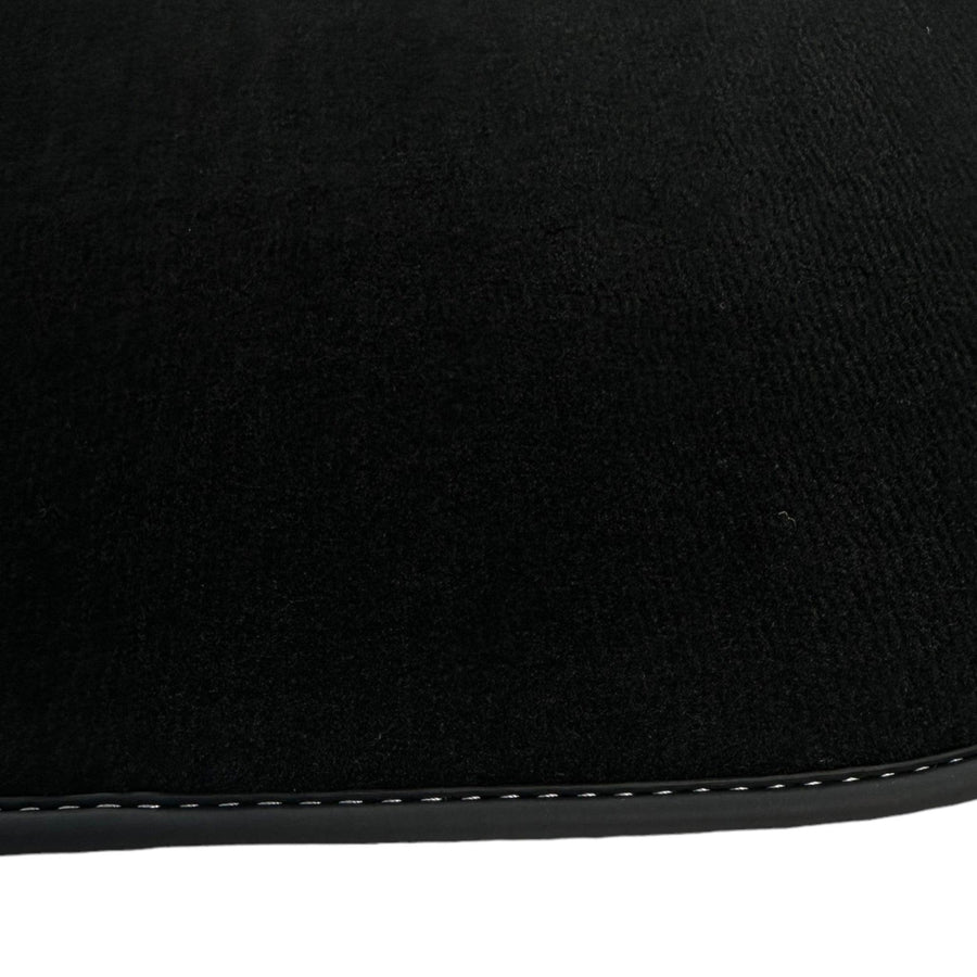 Black Floor Mats for Porsche 911 - 996 (1998-2004) - AutoWin