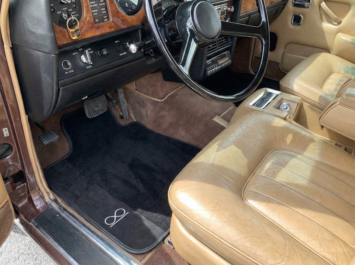 Black Floor Mats for Rolls Royce Shadow 1965-1977 Fluorescent