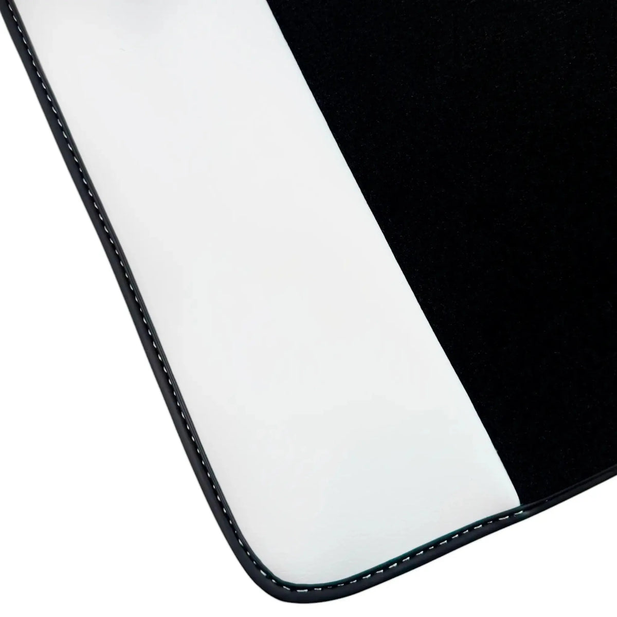 Black Floor Mats for Rolls Royce Cullinan (2018-2025) with White Leather