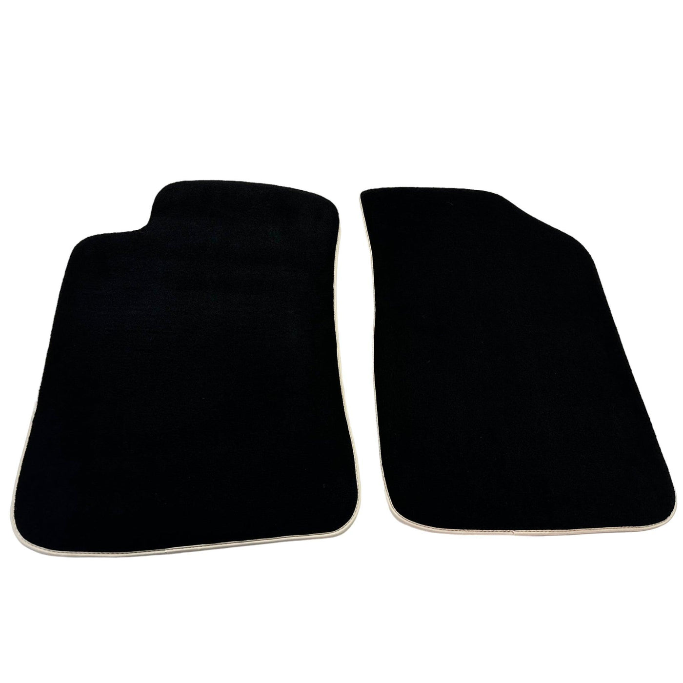 Black Floor Mats For Toyota Corolla (1997-2001) | AutoWin - AutoWin