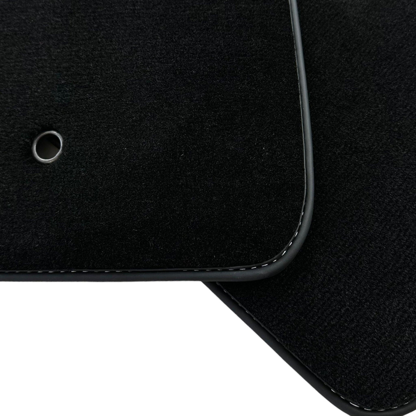 Black Floor Mats For Toyota Corolla E15 (2007-2014) - AutoWin