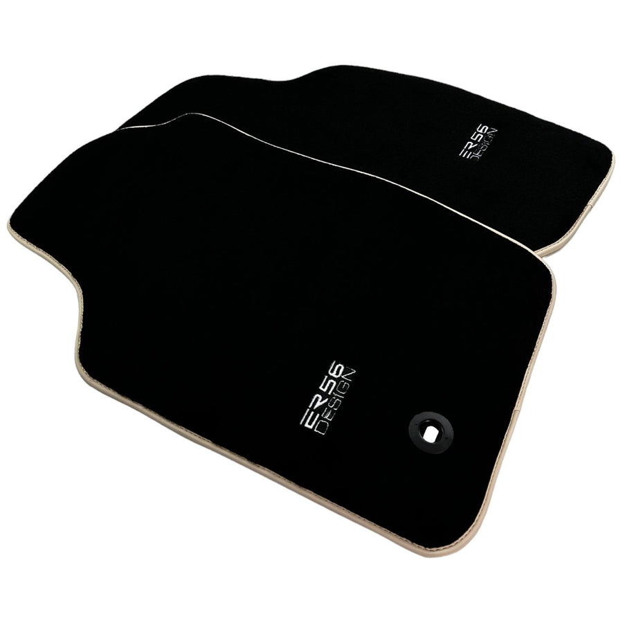 Black Floor Mats For Toyota Hilux (2005-2015) ER56 Design - AutoWin