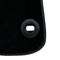 Black Floor Mats For Toyota RAV-4 (2003-2005) - AutoWin